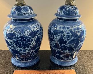L19 - $120 PAIR. Maitland Smith Blue and White Porcelain Ginger Jars with Frog Knobs. Measures 8" x 14" tall. 