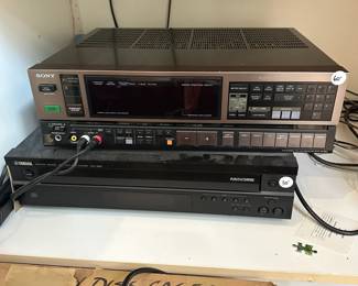 K38 - $60 Sony Receiver STR-AV880. Works! $30 Yamaha CD Player CDC-585. 