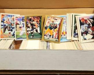 LARGE BOX OF FOOTBALL CARDS