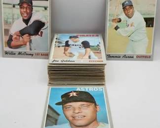 LARGE LOT OF 1970 TOPPS BASEBALL CARDS