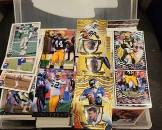 LARGE LOT OF FOOTBALL CARDS