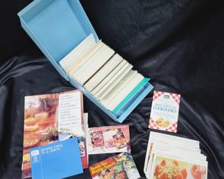 Recipe Box with Recipes