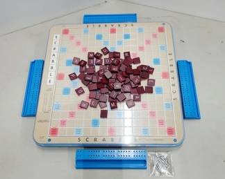 1977 Scrabble Deluxe Edition Rotating Turntable