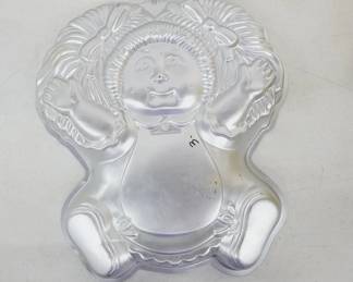 1984 Cabbage Patch Kids Wilton Cake Pan