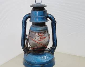 Dietz Little Wizard Oil Lantern