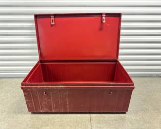50 VintageIndustrialRedMetalStorageTrunk