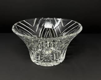 159 LargeLeadCrystalBowlwGeometricCutDesign