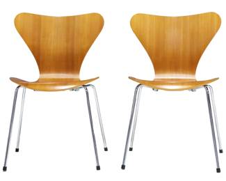 Fritz Hansen Series 7 chairs - 10 available