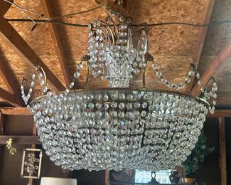 Crystal chandelier 