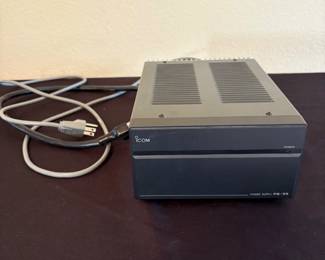 Icom PS-55 Power Supply