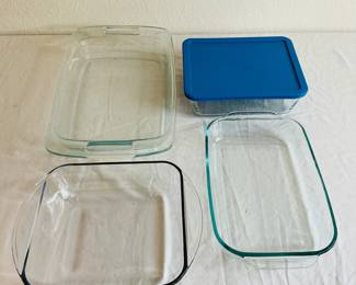 Pyrex Bakeware