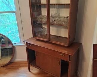 Heywood Wakefield China Hutch