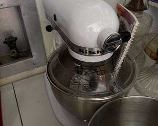 Kitchen Aid counter top mixer
