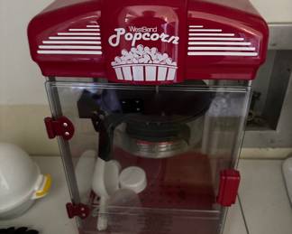 Popcorn machine 