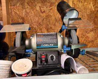 Tabletop grinder