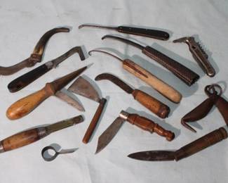 Speciality Knife Collection; log marking, barrel knife, 2 Hoof Knives, Capo, Cork, Penny Razor, Grape, 2 Poppy Knives, wine, carved penny knife, finger 14pc  