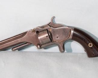 Antique S & W Pistol SN 77579 left grip chipped, right grip cracked  NO FFL REQUIRED