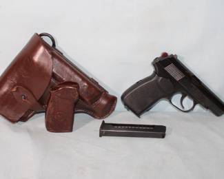 Makarou 9mm Makarou Pistol Extra Clip & Original Grips
 Leather Holster
#KPZ8152  **ATF LAWS APPLY**