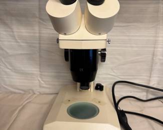Edmund Scientific Microscope