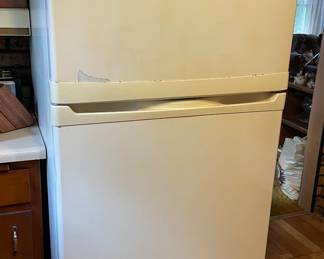 Amana Refrigerator