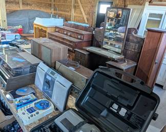 Estate Sale Photo 27B