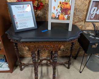 Estate Sale Photo 9B