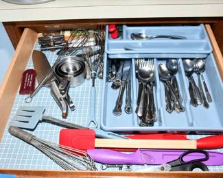 096Kitchen