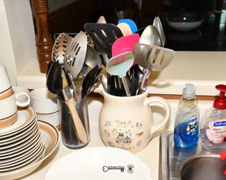 338Second Kitchen
