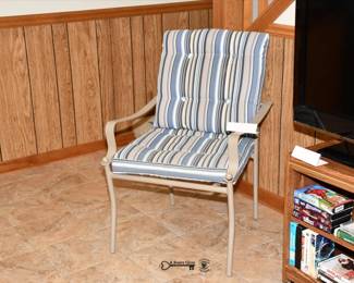 293Family Room