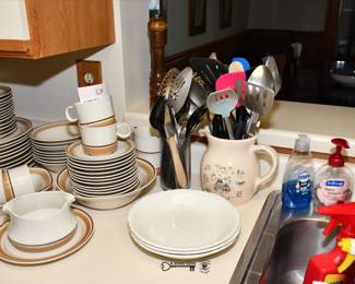334Second Kitchen