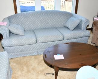 076Living Room