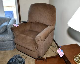 072Living Room