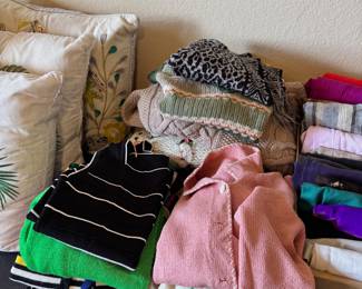 Vintage Women's clothing