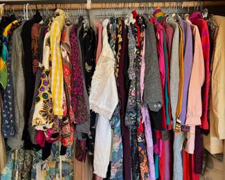 Vintage Women's Clothing