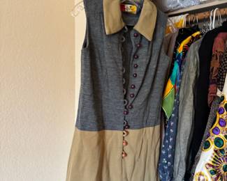 Vintage Women's Clothing