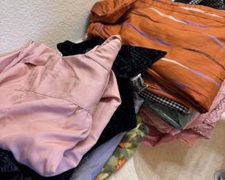 Vintage Women's Clothing