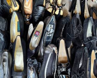 Women's Shoes *Most size 5-6*