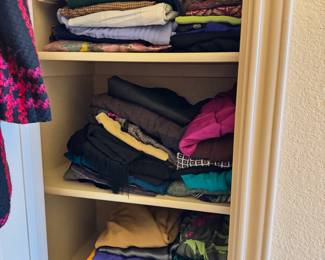 Vintage Women's Clothing