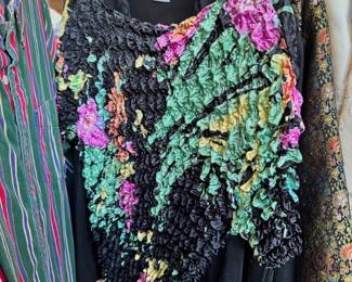 Women's Vintage Clothing