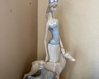 Milger Figurines in Lladro Style