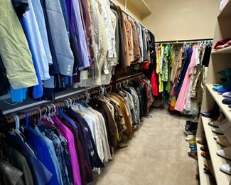 Women's Vintage Clothing