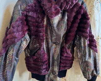 Women's Vintage Clothing