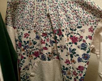 Women’s vintage hoodie