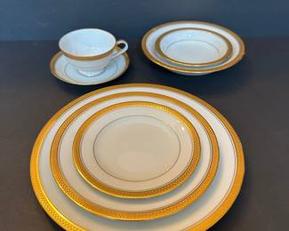 Noritake "Goldridge" China set