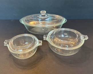 Pyrex clear casserole dishes
