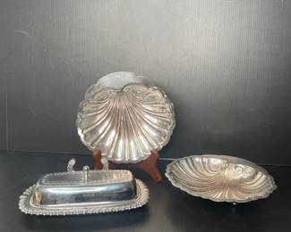 Silver plate Butter dish & clam bowls
