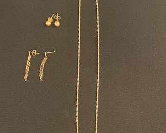 14 gold chain & earrings
