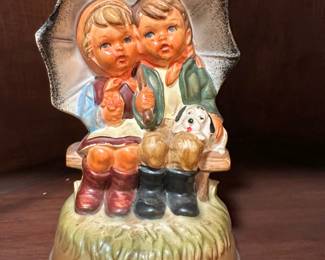 Japan Hummel style music box