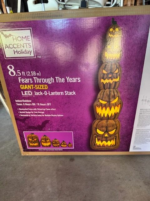 Halloween 8.5 ft Pumpkin Tower