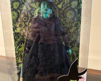 Barbie SIGNATURE WICKED El Phaba
